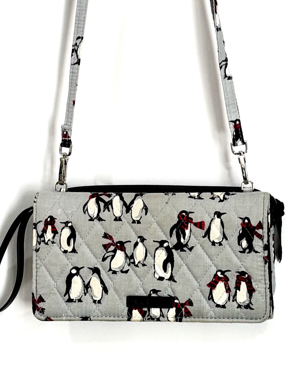 Vera Bradley Wallet Playful Penguins Crossbody Accordion Winter Wristlet